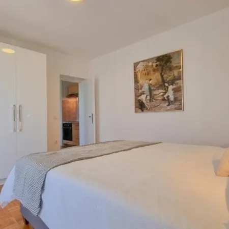 Apartments Valerian * Novigrad Istria