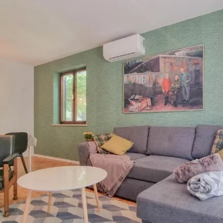 Apartment Apartments Valerian Novigrad Istria