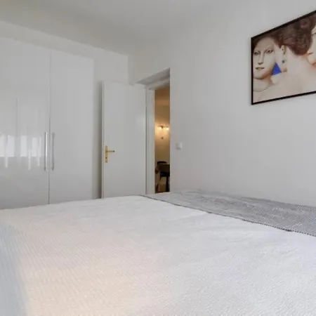 Apartments Valerian * Novigrad Istria