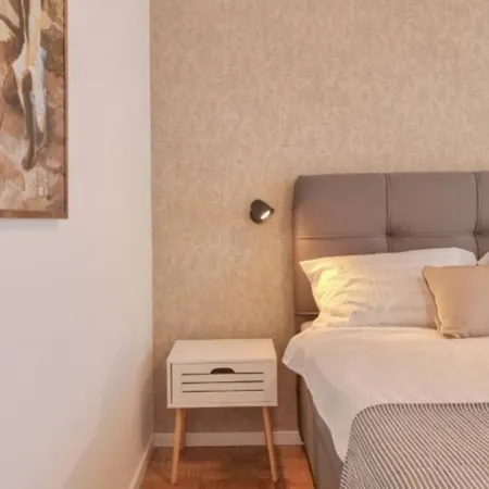 Apartments Valerian
