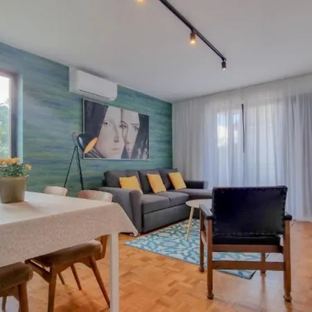 Apartments Valerian Apartment *