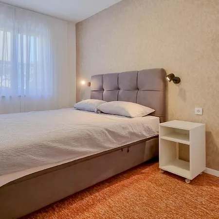 Apartments Valerian Apartment