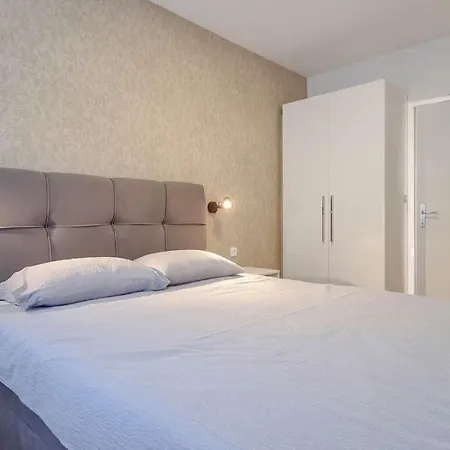 Apartments Valerian * Novigrad Istria